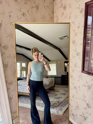Jetting Julia OnlyFans Leaked Free Thumbnail Picture - #dPl9UqgPLV