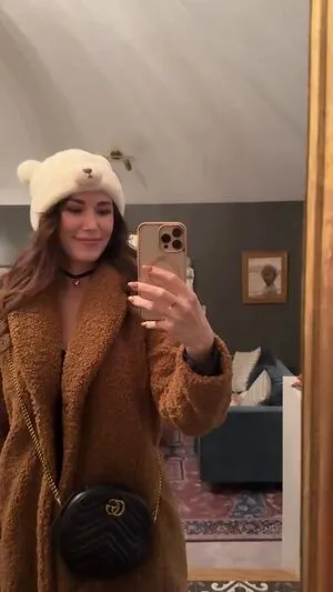 Jewel Staite OnlyFans Leaked Free Thumbnail Picture - #5NVnGdoDu2