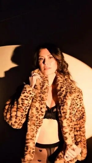 Jewel Staite OnlyFans Leaked Free Thumbnail Picture - #78Qhs0CGLn