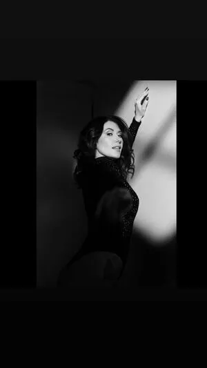 Jewel Staite OnlyFans Leaked Free Thumbnail Picture - #CVWk2Pw1II