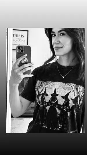 Jewel Staite OnlyFans Leaked Free Thumbnail Picture - #GDLOFsKbh9