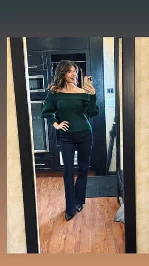 Jewel Staite OnlyFans Leaked Free Thumbnail Picture - #J2dR9ukHqJ