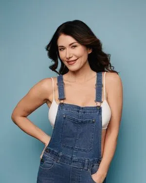 Jewel Staite OnlyFans Leaked Free Thumbnail Picture - #loPhuCaFae