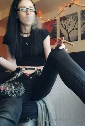 Jewellss2free OnlyFans Leaked Free Thumbnail Picture - #TswDE3sh7W