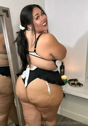 Jewlieah OnlyFans Leaked Free Thumbnail Picture - #2Q3XXjxzRp