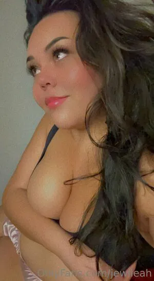 Jewlieah OnlyFans Leaked Free Thumbnail Picture - #bh549ozECf