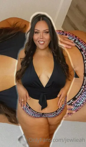 Jewlieah OnlyFans Leaked Free Thumbnail Picture - #wicFg9y1v0