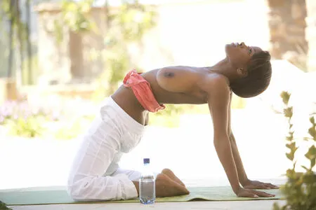 Jezabel Vessir OnlyFans Leaked Free Thumbnail Picture - #W4UMuugAQ2