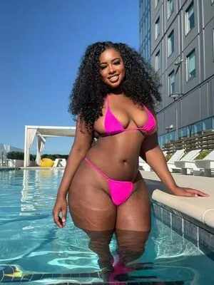 Jharionne OnlyFans Leaked Free Thumbnail Picture - #2BRN3ceL74