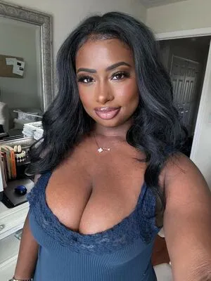 Jharionne OnlyFans Leaked Free Thumbnail Picture - #OuLENAcHyP