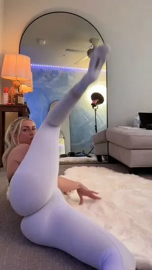 Jiggly Jessicaa OnlyFans Leaked Free Thumbnail Picture - #KeLqDPtn9m