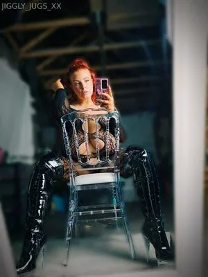 Jiggly Jugs Xx OnlyFans Leaked Free Thumbnail Picture - #TJAUBSL8HE