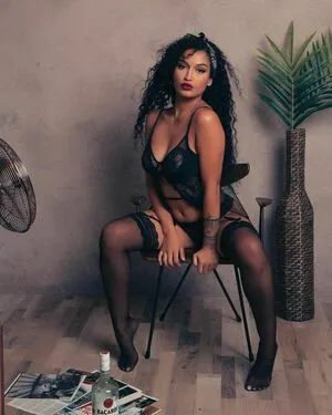 Jihane OnlyFans Leaked Free Thumbnail Picture - #P6uA1kfLX1