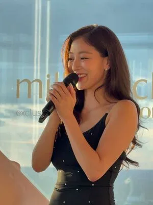 Jihyo OnlyFans Leaked Free Thumbnail Picture - #7MzX8CvBfQ