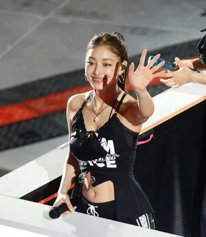 Jihyo OnlyFans Leaked Free Thumbnail Picture - #EZSuRzueOz