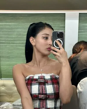 Jihyo OnlyFans Leaked Free Thumbnail Picture - #IgBOUxKIrI