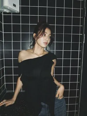 Jihyo OnlyFans Leaked Free Thumbnail Picture - #S9aZF4dP0Y