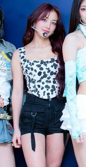 Jihyo OnlyFans Leaked Free Thumbnail Picture - #qwpIdOVO63