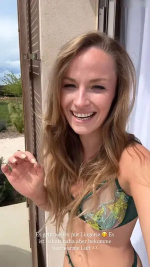 Jil Eileen Fngeling OnlyFans Leaked Free Thumbnail Picture - #P7kBdAvwDB
