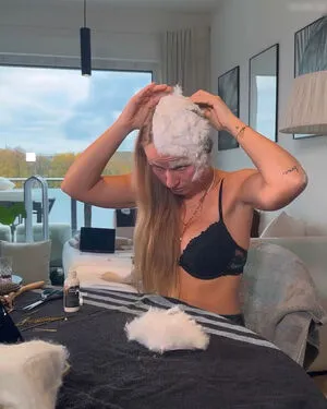 Jil Eileen Fngeling OnlyFans Leaked Free Thumbnail Picture - #uvGbblw7cV