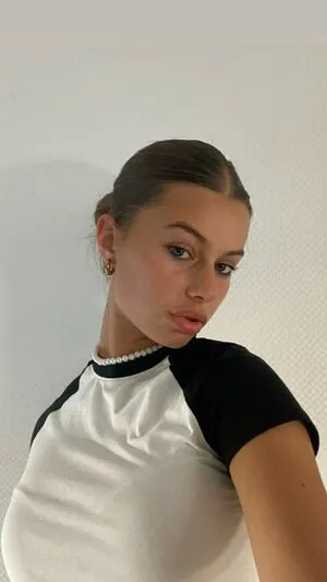 Jil Gerwe OnlyFans Leaked Free Thumbnail Picture - #s0XFuN15JD