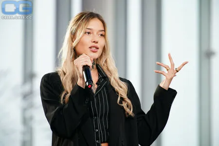 Jill Lange OnlyFans Leaked Free Thumbnail Picture - #Y4iDxFRDR0