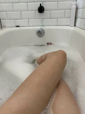 Jillynozomi OnlyFans Leaked Free Thumbnail Picture - #uwRatfleTp