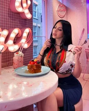 Jimena Sanchez OnlyFans Leaked Free Thumbnail Picture - #AvSNxbpoG7