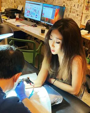 Jinnnyk OnlyFans Leaked Free Thumbnail Picture - #PY9FiAuqmC