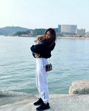 Jinnnyk OnlyFans Leaked Free Thumbnail Picture - #uOGluDUfsu