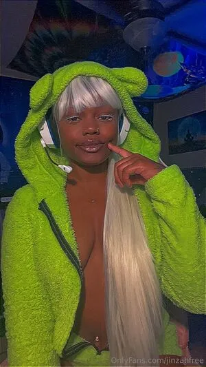 Jinzahfree OnlyFans Leaked Free Thumbnail Picture - #hr4kR9Qn50