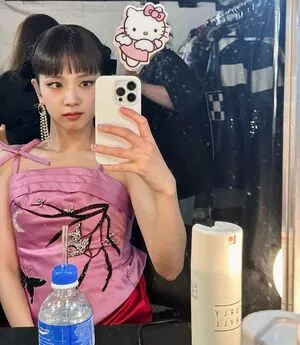 Jisoo OnlyFans Leaked Free Thumbnail Picture - #00L3is7UOX