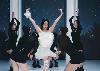 Jisoo OnlyFans Leaked Free Thumbnail Picture - #122f5tdaDx