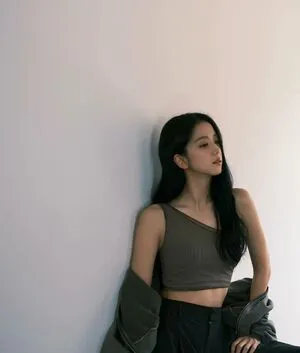 Jisoo OnlyFans Leaked Free Thumbnail Picture - #4govD373ml