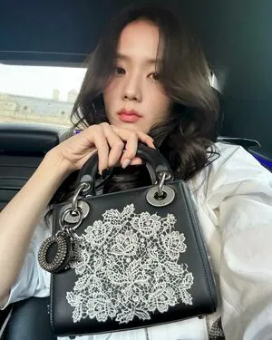 Jisoo OnlyFans Leaked Free Thumbnail Picture - #5mnR1Zzb5u