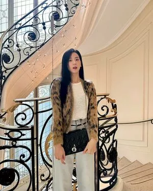 Jisoo OnlyFans Leaked Free Thumbnail Picture - #6qyQJiKyXo