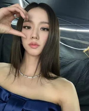 Jisoo OnlyFans Leaked Free Thumbnail Picture - #9bYkfEEqDP