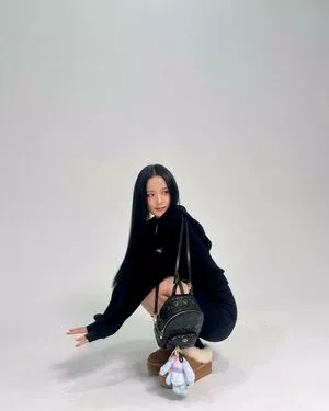 Jisoo OnlyFans Leaked Free Thumbnail Picture - #ACavIdHPGN