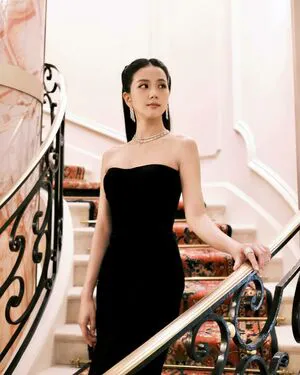 Jisoo OnlyFans Leaked Free Thumbnail Picture - #GSjuV9xpAE