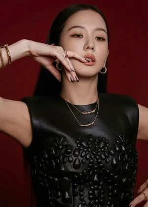 Jisoo OnlyFans Leaked Free Thumbnail Picture - #Gn6NNIJ9Ai