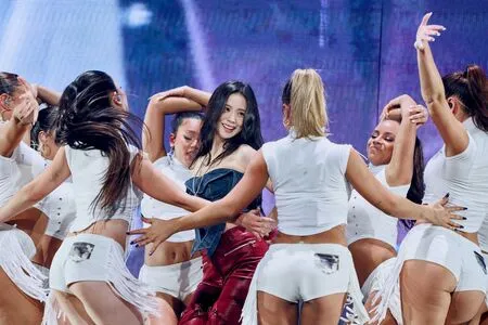 Jisoo OnlyFans Leaked Free Thumbnail Picture - #HzC1U1aNqB