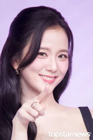 Jisoo OnlyFans Leaked Free Thumbnail Picture - #JRavDJpJ0m