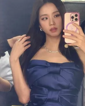 Jisoo OnlyFans Leaked Free Thumbnail Picture - #JmuF95BK7t