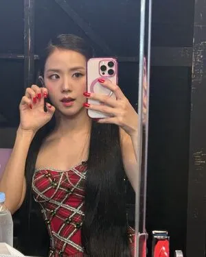 Jisoo OnlyFans Leaked Free Thumbnail Picture - #L1g0VKv3pq