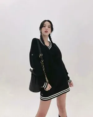 Jisoo OnlyFans Leaked Free Thumbnail Picture - #M4Z9OBqlTi