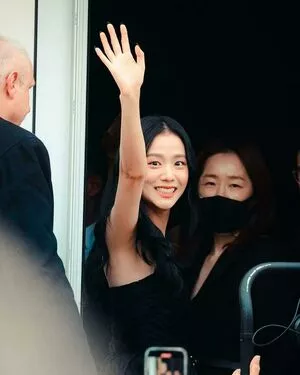 Jisoo OnlyFans Leaked Free Thumbnail Picture - #N5roUsrg9z