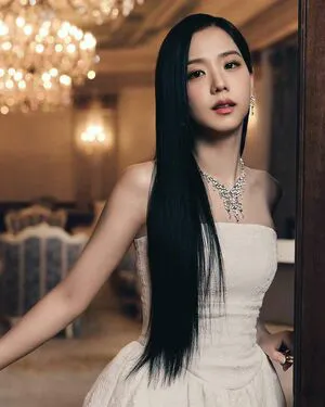 Jisoo OnlyFans Leaked Free Thumbnail Picture - #NRkSn7vtpl