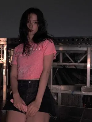 Jisoo OnlyFans Leaked Free Thumbnail Picture - #NoeOdEUVRO