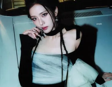 Jisoo OnlyFans Leaked Free Thumbnail Picture - #Pc0HYROYp5