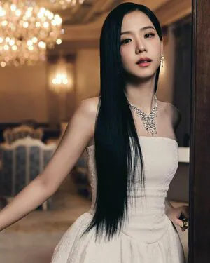Jisoo OnlyFans Leaked Free Thumbnail Picture - #Plw7c52bpI